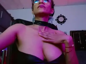 Amelie__martinez  live sex cam