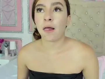Iam_thea  live sex cam