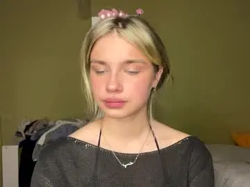 Laurineleconey  live sex cam