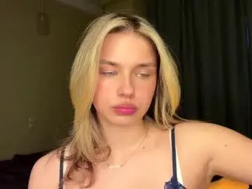 Laurineleconey  live sex cam