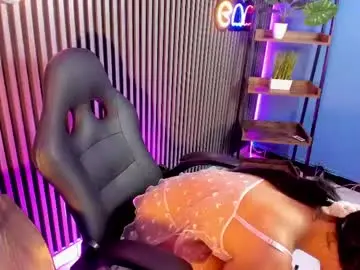 Luna_roose1  live sex cam