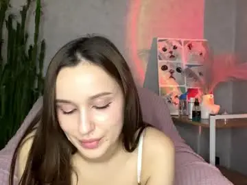 Marciedougall  live sex cam