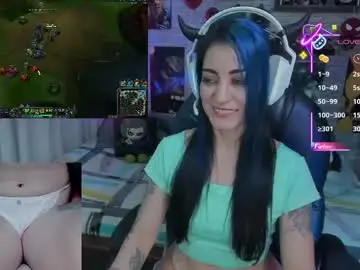 Mature_gamer  live sex cam