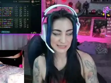 Mature_gamer  live sex cam