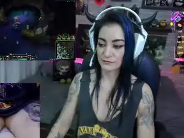 Mature_gamer  live sex cam