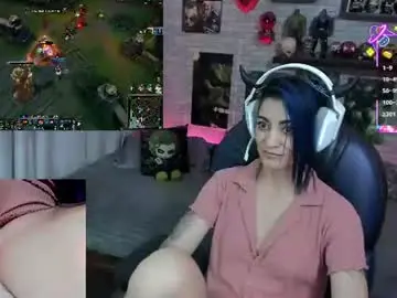 Mature_gamer  live sex cam