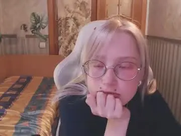 Rian_shy  live sex cam