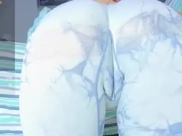 Scarlethnyx  live sex cam