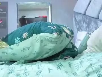 Scarlethnyx  live sex cam