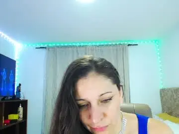 Alaya_love  live sex cam
