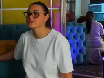 Avalonwest  live sex cam