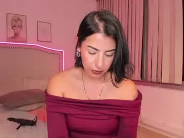 Bella_es  live sex cam