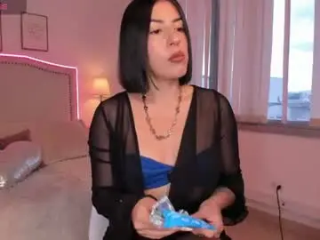 Bella_es  live sex cam