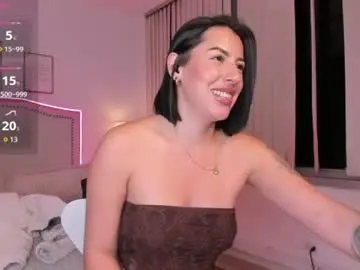 Bella_es  live sex cam