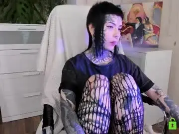 Blood__mary  live sex cam