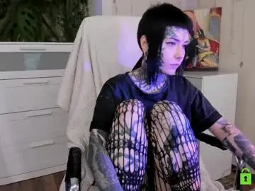 Blood__mary  live sex cam