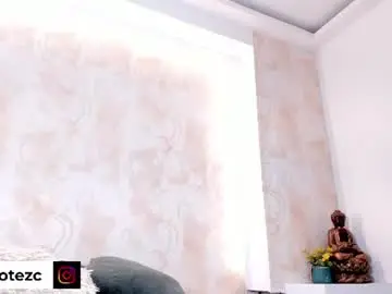 Charlote_zc_  live sex cam