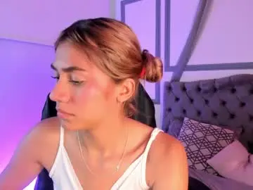 Chris_velvet  live sex cam