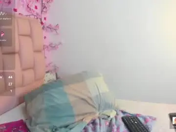 Emma_cg  live sex cam