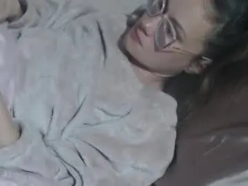 Flowercandydoll  live sex cam