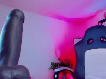 Halley_ravenn  live sex cam
