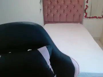 Isa393887  live sex cam