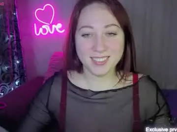 Kellycrystall  live sex cam