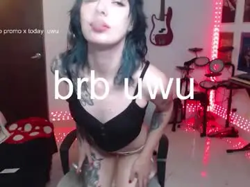 Lovely_cass  live sex cam