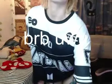 Lovely_cass  live sex cam