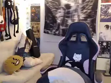 Lovely_cass  live sex cam