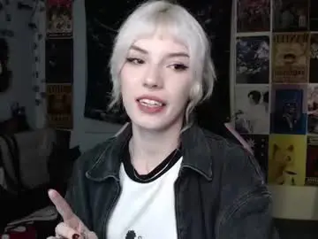 Lovely_cass  live sex cam