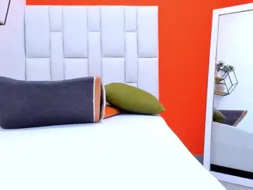 Mariana_mature69  live sex cam