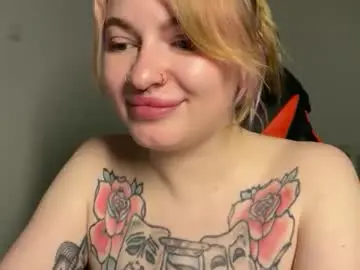 Mia_kamp  live sex cam