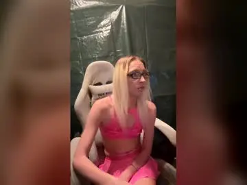 Phannyalone  live sex cam