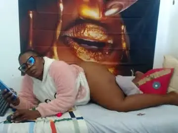 Queenteex6993  live sex cam
