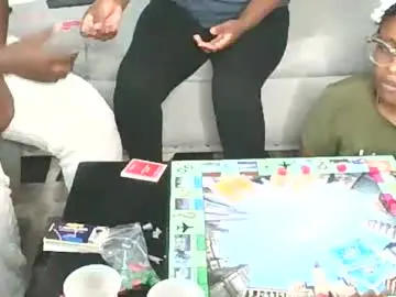 Realtalkwithmagda  live sex cam
