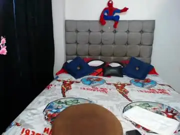 Saylor_cassie  live sex cam
