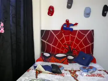 Saylor_cassie  live sex cam