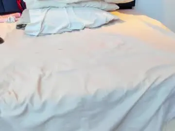 Angyrios  live sex cam