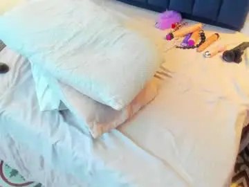 Angyrios  live sex cam