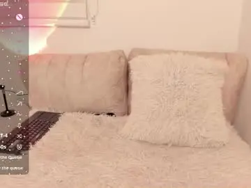 Babe_sophiee1  live sex cam