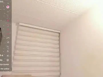 Babe_sophiee1  live sex cam