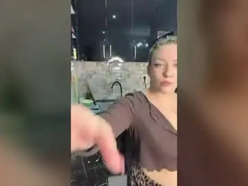 Bianova  live sex cam