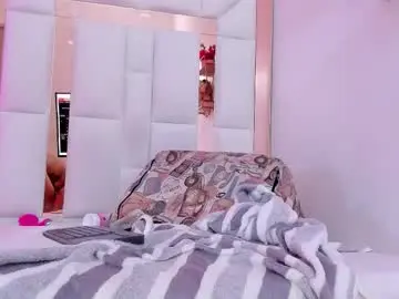 Cameron_nauthy  live sex cam