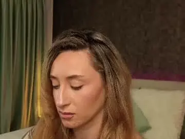 Chloebellex  live sex cam