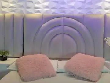 Ellye_evans_  live sex cam