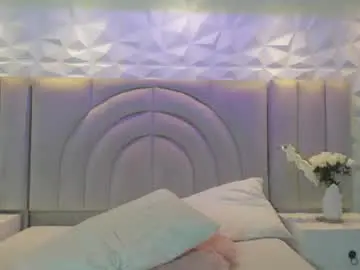 Ellye_evans_  live sex cam