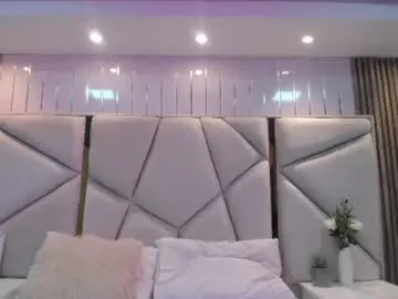Ellye_evans_  live sex cam