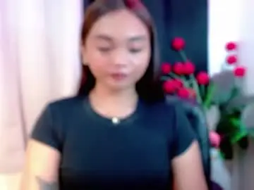 Holy_shine  live sex cam