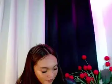 Holy_shine  live sex cam